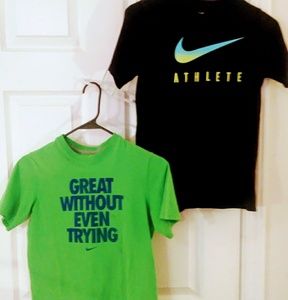 Bundle 2 Nike shirts "Got it without even trying"